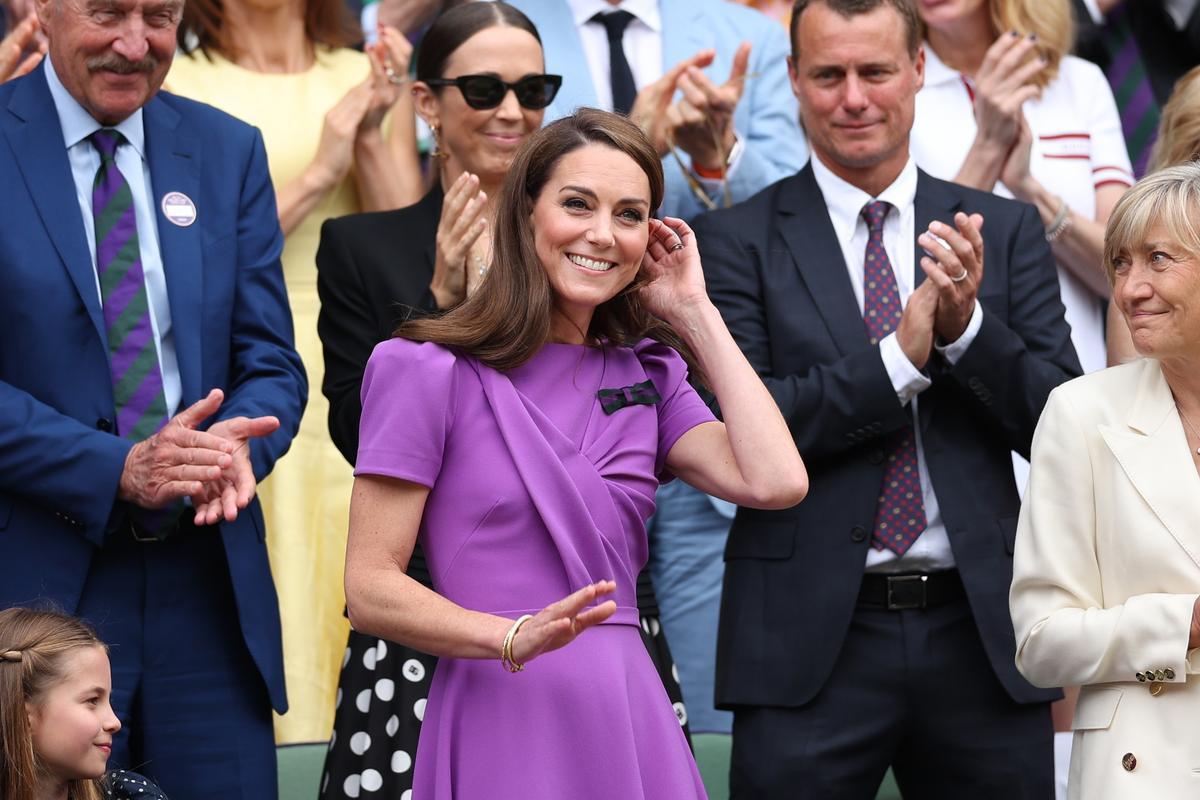 Publican nuevas fotos de Kate Middleton y descubren algo en su sonrisa