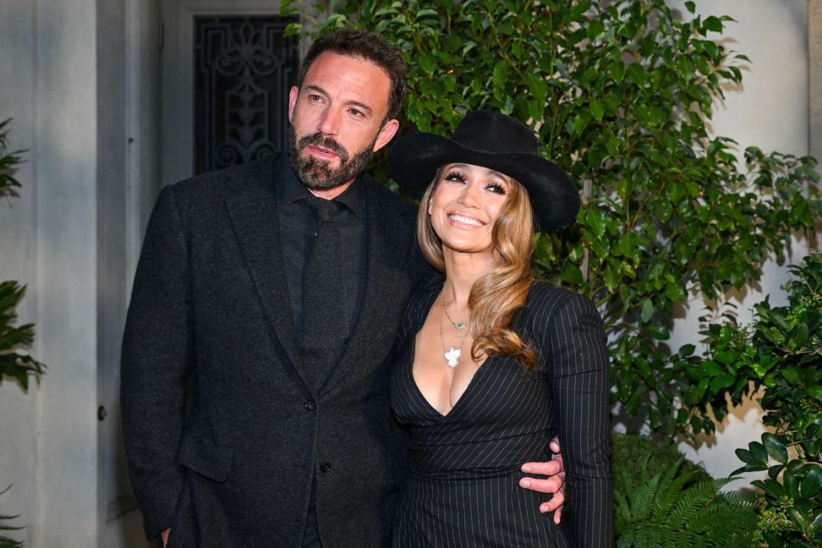 Jennifer Lopez salió de compras con el hijo de Ben Affleck en medio de los rumores de separación