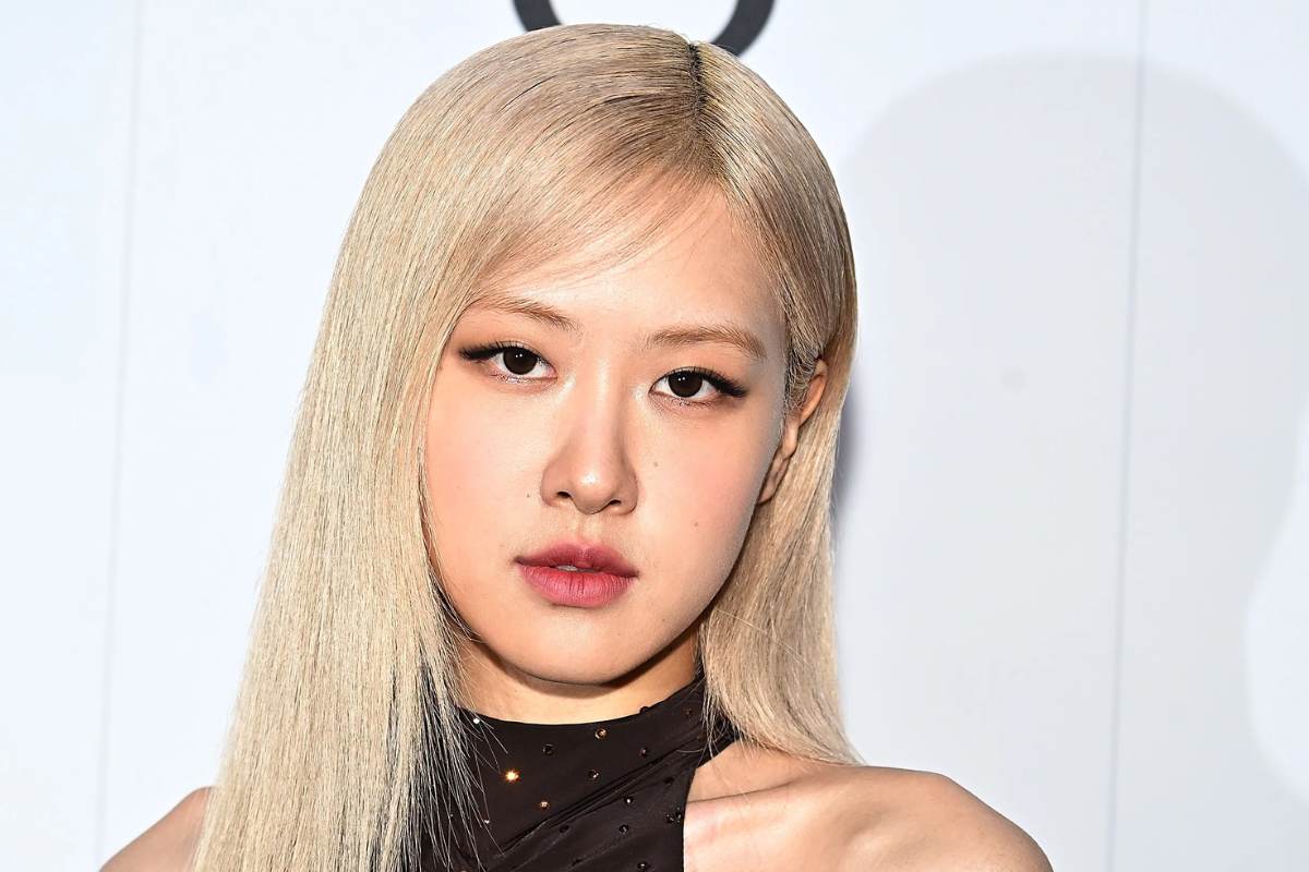 Rosé de BLACKPINK aclara los rumores de cirugía de párpados con nuevas imágenes