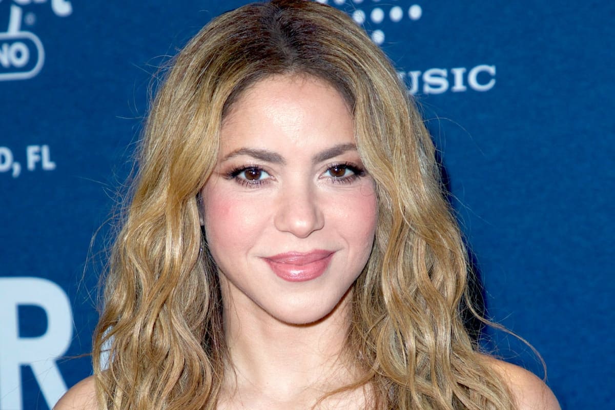 Shakira vuelve al estudio tras fracaso comercial de 'Las mujeres ya no lloran'