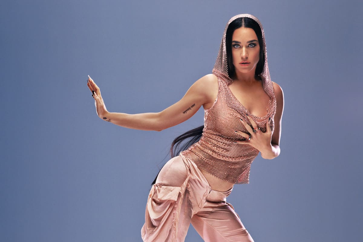 Katy Perry fracasa estrepitosamente con su nuevo álbum '143'