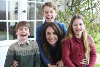 Kate Middleton sintió una 'gran presión' al elegir los nombres de sus tres hijos, dice una fuente