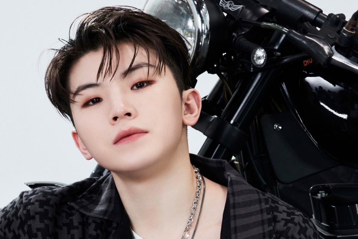 Woozi de SEVENTEEN sufre un momento incómodo en un evento reciente