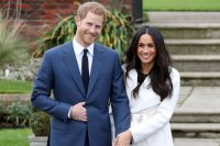 ¿El príncipe Harry y Meghan Markle incluyeron una foto con sus hijos en la postal navideña?