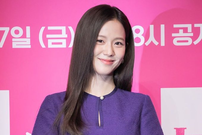 Jisoo de BLACKPINK se prepara para hacer su regreso en solitario en febrero, según medios