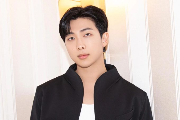 RM de BTS se ve envuelto en rumores de relación con un femboy tras nueva publicación