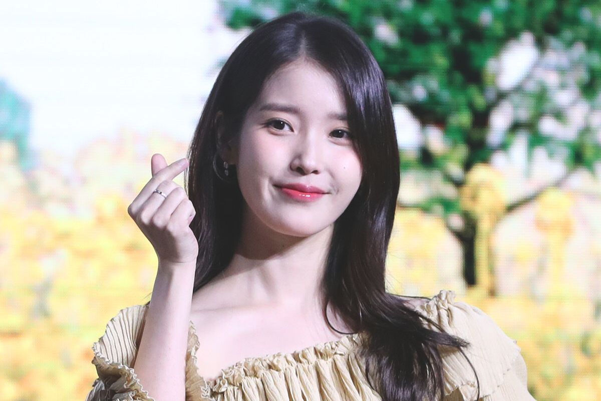 IU sorprende y preocupa a sus fans al revelar su agotadora agenda de actividades