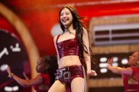 Jennie de BLACKPINK suscita preocupación por su salud luego de su actuación en el Coachella 2025