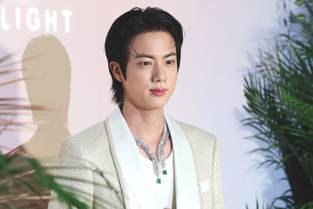 Jin de BTS anuncia un evento de firma de autógrafos por videollamada. Descubre cómo participar