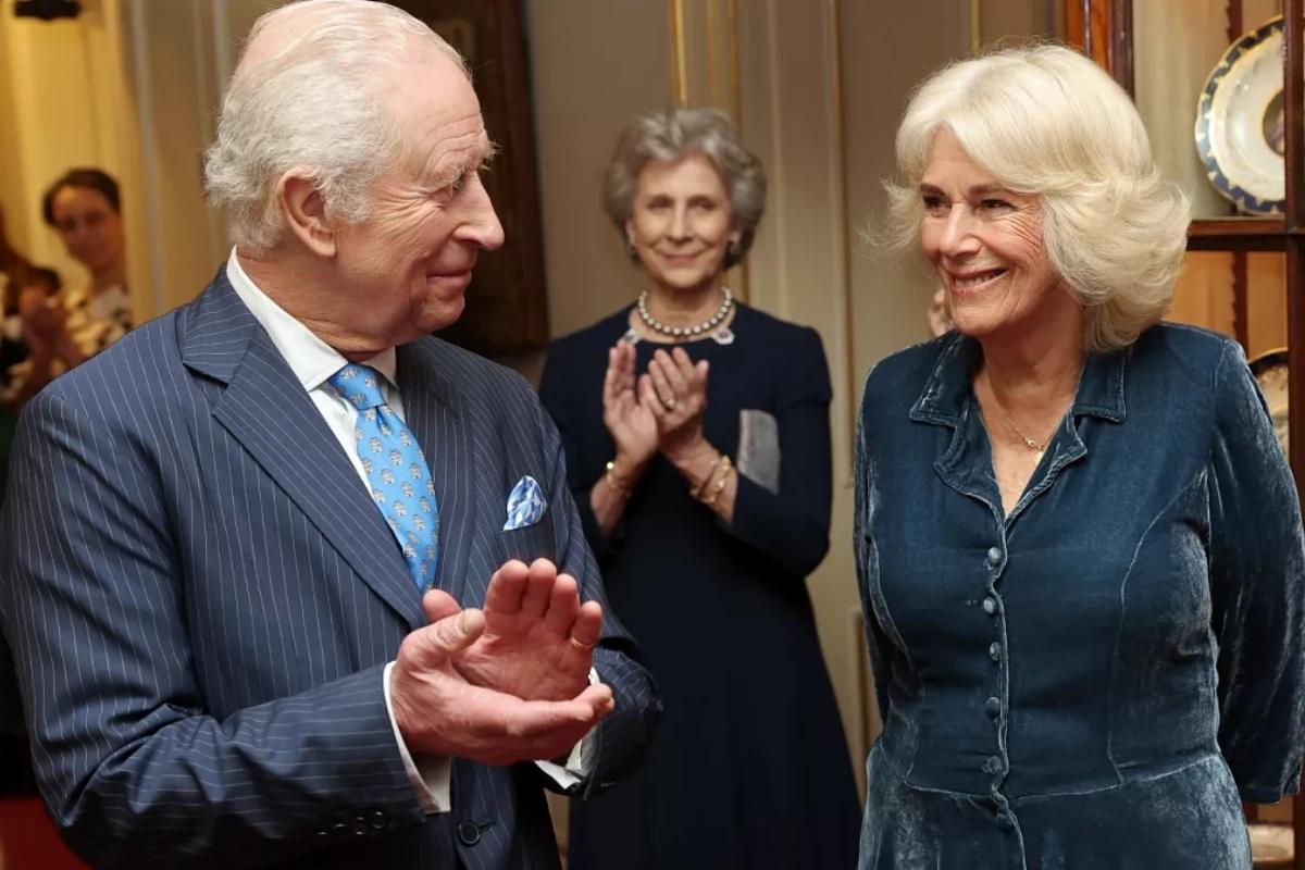 El rey Carlos III visitó Italia a pesar de las adversidades con su salud